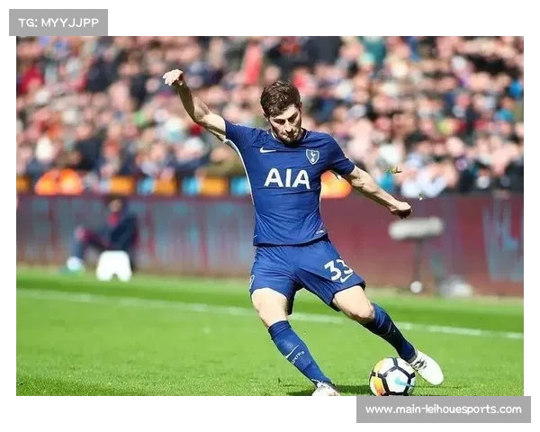 本·戴维斯完成威尔士国家队第百场出战创队史第四人壮举